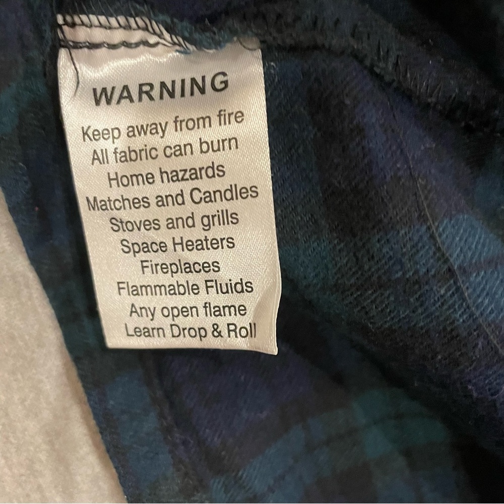 Lanz of Salzburg classic flannel modest nightgown - Picture 9 of 11